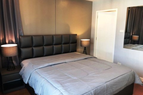 Studio in the Condo in Khlong Toei, Bangkok, Thailand  № 158708 - photo 6