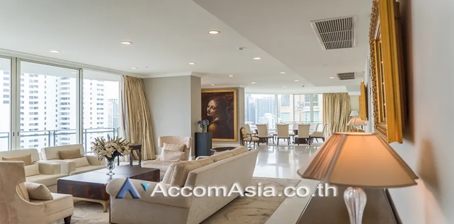 Penthouse in Watthana, Bangkok, Thailand 4 Schlafzimmer № 215884
