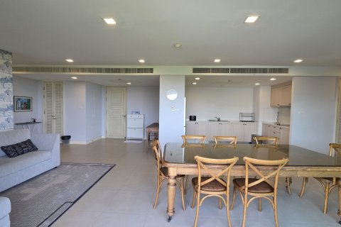 Кондоминиум с 4 спальнями в Хуа Хине, Таиланд № 137873 - фото 5