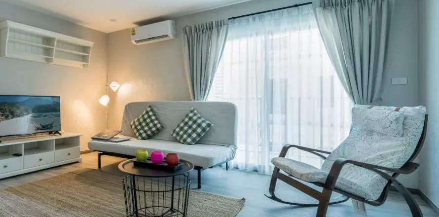 Condo à Phuket, Thaïlande, 2 chambres  № 140489