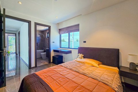 House in Pattaya, Thailand 3 bedrooms № 140487 - photo 8