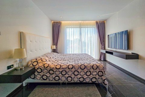 House in Pattaya, Thailand 3 bedrooms № 140487 - photo 9