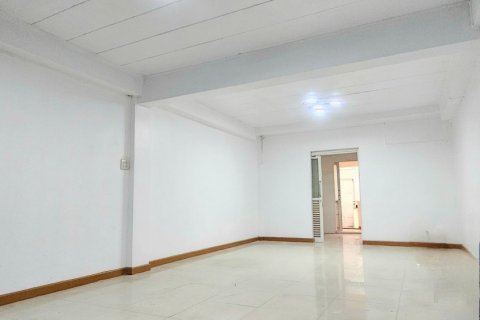 Townhouse in Lak Si, Bangkok, Thailand 3 bedrooms № 140488 - photo 27