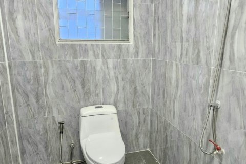 Townhouse in Lak Si, Bangkok, Thailand 3 bedrooms № 140488 - photo 29