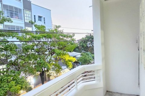 Townhouse in Lak Si, Bangkok, Thailand 3 bedrooms № 140488 - photo 23