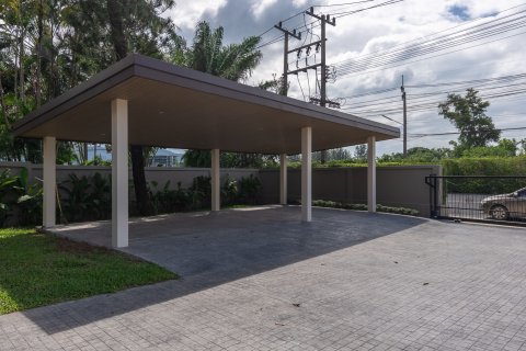 Villa in Phuket, Thailand 6 bedrooms № 140536 - photo 22