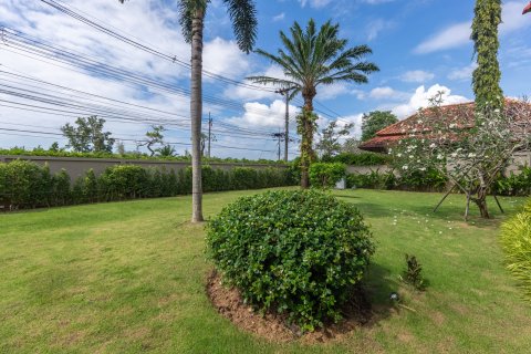 Villa in Phuket, Thailand 6 bedrooms № 140536 - photo 21