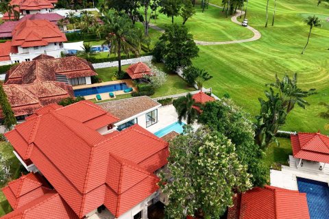 Villa in Phuket, Thailand 6 bedrooms № 140536 - photo 4