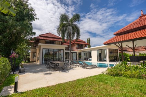 Villa in Phuket, Thailand 6 bedrooms № 140536 - photo 10