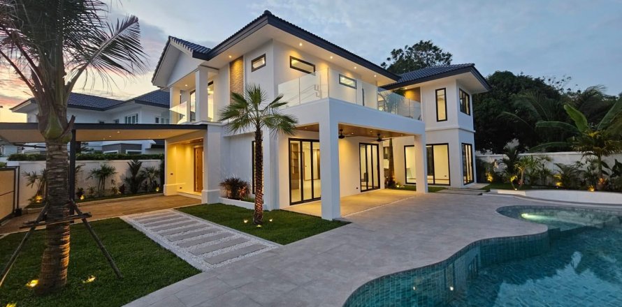 Villa à Phuket, Thaïlande 4 chambres № 140535