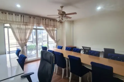 Haus in Suan Luang, Bangkok, Thailand 3 Schlafzimmer № 216241 - Foto 4