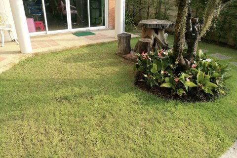 Дом в Хуа Хине, Таиланд с 3 спальнями  № 170989 - фото 2