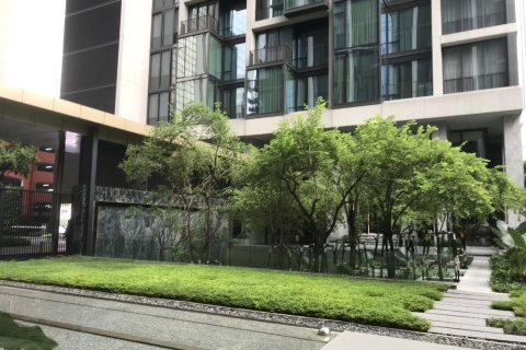 Студия в кондо в Патхум Ване, Бангкок, Таиланд № 170990 - фото 9