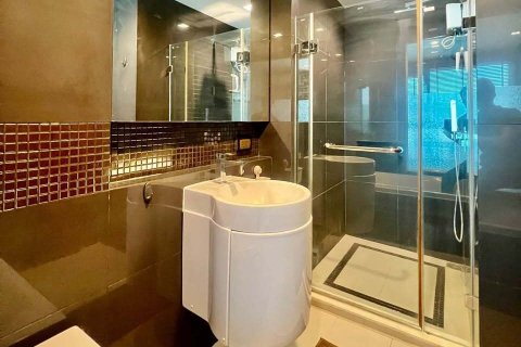 Studio dans le Condo à Sathon, Bangkok, Thaïlande  № 170991 - photo 8
