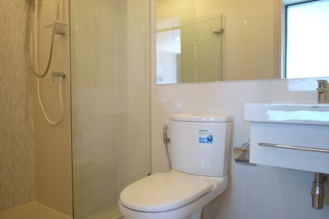 Studio dans le Condo à Bang Phlat, Bangkok, Thaïlande  № 170992 - photo 14