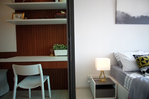 Studio dans le Condo à Bang Phlat, Bangkok, Thaïlande  № 170992 - photo 4