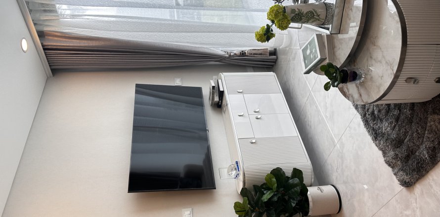 Apartment in Pattaya, Thailand 2 rooms № 134810