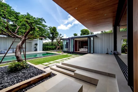 Villa in Phuket, Thailand 3 bedrooms № 135107 - photo 17