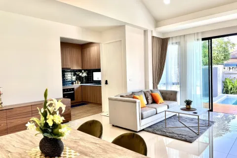 House in Pattaya, Thailand 4 bedrooms № 155610 - photo 11