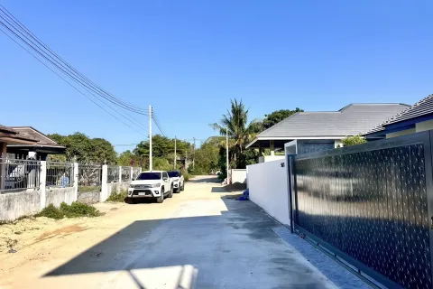 House in Pattaya, Thailand 4 bedrooms № 155610 - photo 9