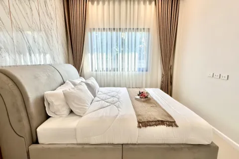 House in Pattaya, Thailand 4 bedrooms № 155610 - photo 24