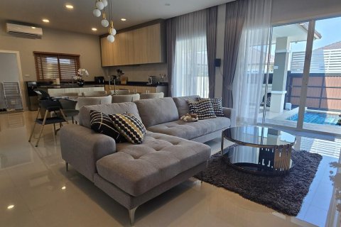 Maison à Pattaya, Thaïlande 3 chambres № 155614 - photo 3