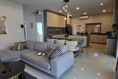 Maison à Pattaya, Thaïlande 3 chambres № 155614 - photo 5