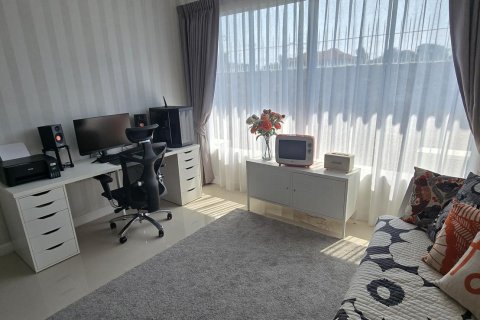 Maison à Pattaya, Thaïlande 3 chambres № 155614 - photo 12