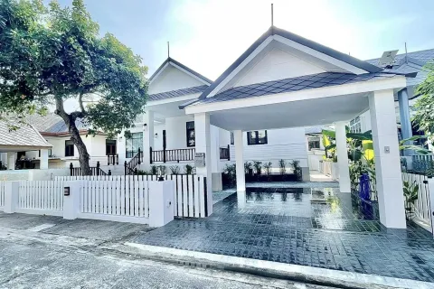 Villa à Pattaya, Thaïlande 3 chambres № 155615 - photo 4