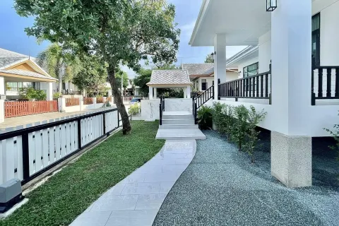 Villa à Pattaya, Thaïlande 3 chambres № 155615 - photo 9