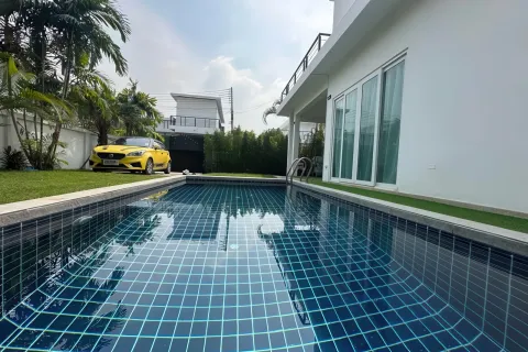 House in Pattaya, Thailand 3 bedrooms № 155613 - photo 3