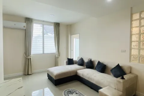 Maison à Pattaya, Thaïlande 4 chambres № 155616 - photo 15