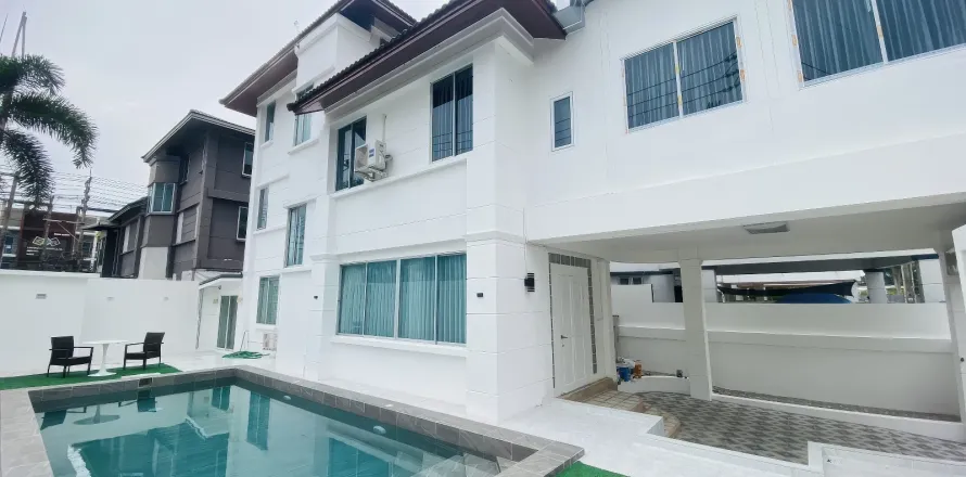 Maison à Pattaya, Thaïlande 4 chambres № 155616