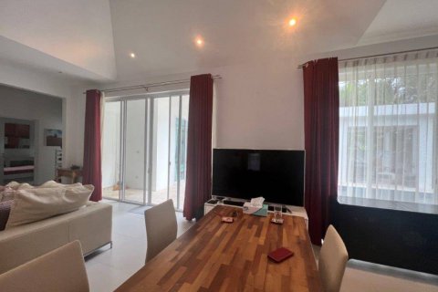 Villa in Hua Hin, Thailand 3 bedrooms № 114303 - photo 2