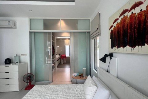 Villa in Hua Hin, Thailand 3 bedrooms № 114303 - photo 6
