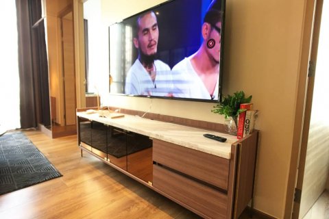 Condo in Bangkok, Thailand, 2 bedrooms  № 114301 - photo 6