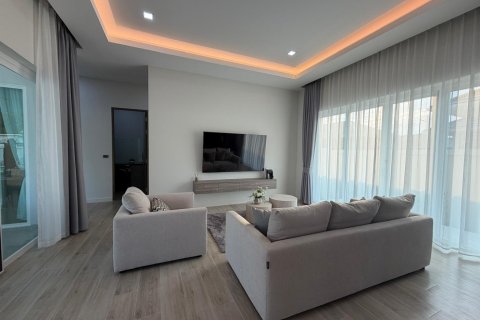 Villa in Hua Hin, Thailand 3 bedrooms № 169808 - photo 9