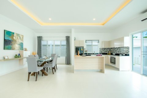 Villa in Hua Hin, Thailand 3 Schlafzimmer № 169805 - Foto 14