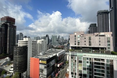 Condo à Watthana, Bangkok, Thaïlande, 2 chambres № 201050 - photo 12