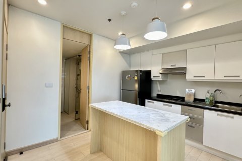 Condo in Bang Rak, Bangkok, Thailand, 4 bedrooms  № 201044 - photo 9