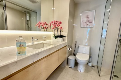 Condo in Bang Rak, Bangkok, Thailand, 4 bedrooms  № 201044 - photo 7