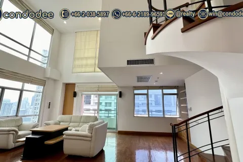 Condo à Pathum Wan, Bangkok, Thaïlande, 3 chambres  № 201046
