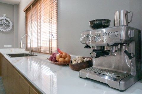 House in Phuket, Thailand 4 bedrooms № 146067 - photo 17