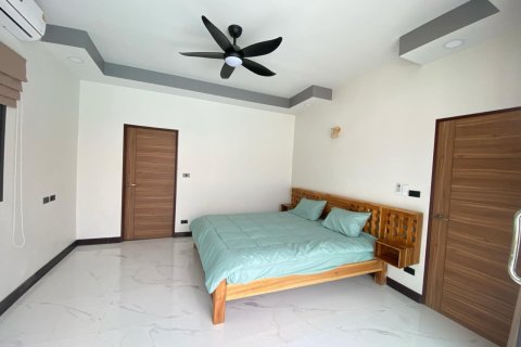 Penthouse in Ko Samui, Thailand 3 bedrooms № 172462 - photo 4