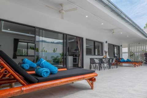 Penthouse in Ko Samui, Thailand 3 bedrooms № 172463 - photo 5