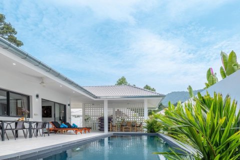 Penthouse in Ko Samui, Thailand 3 bedrooms № 172463 - photo 9