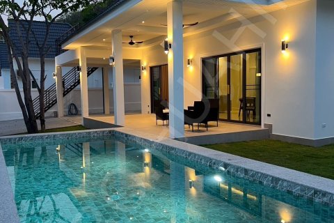 Villa in Hua Hin, Thailand 1 bedroom № 194804 - photo 12