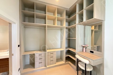 Villa in Hua Hin, Thailand 1 bedroom № 194804 - photo 5