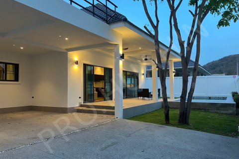 Villa in Hua Hin, Thailand 1 bedroom № 194804 - photo 7