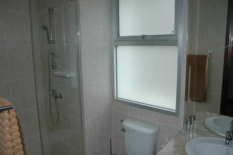 Condo in Pattaya, Thailand, 3 bedrooms  № 159026 - photo 13